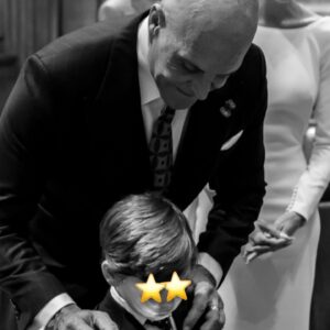 Coto Matamoros Instagram - El penúltimo de la boda. No me pudo hacer más feliz ❤️❤️❤️