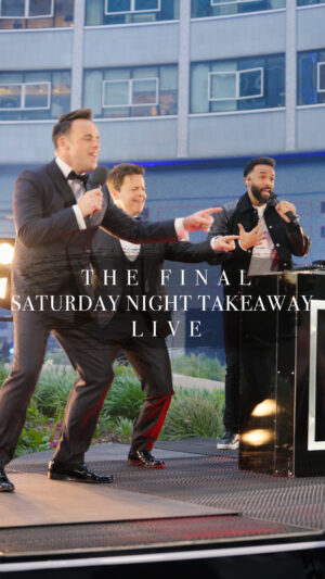 Craig David Instagram - Honoured to have been a part of @itvtakeaway last show 💫 Thank you @antanddec for having me & congratulations on an amazing 20 series ✨🙌🏽