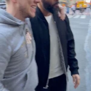 Craig David Instagram - NYC you always bring the VIBES. 📸 dump to sum it up. Can’t wait to be back here soon 🇺🇸

1. Grand Central Station 🚉✨ If you watched the movie 222 you’ll appreciate this one ♉️💫
2.⁠ ⁠When in Serendipity Cafe ☕️ You have to sit at the table Kate & John sat at for the winning vibes 🧤❤️ 
3.⁠ ⁠When you know cake is on the way😮‍💨🍰
4.⁠ ⁠What a wholesome experience 🙏🏽✨💫
5. Central Park. Feeling like Home Alone 2 vibes around here✨
6. 5 mins before taking this 3 spider men pointing at each other had just got arrested for just standing about.😮‍💨✨ Peak times for them 🕷️
7.⁠ ⁠Vibes with Kelly & Mark💫✨ 
8. ⁠Great times with sway and the team. Can’t wait for you to hear the 7 Days remix vibes😮‍💨🤝
9. Not long now N.Y 🗽🏙️
10.⁠ ⁠Finalising the Monday announcement. See you tomorrow at 8:00am UK 📢 😮‍💨 👀