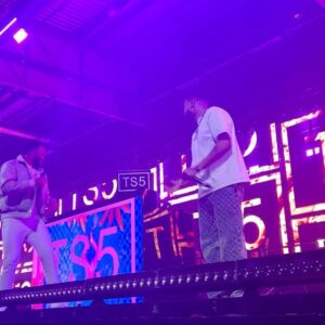 Craig David Instagram - What can I say, except thank you 🙏🏽
My 1st ever @TS5 Festival London was something else. We partied, we sang and most importantly we made lasting memories together☺️✨ 
Thank you to everyone involved and everyone who came through and made it so special💫
Love you all👏🏽❤️
Until the next one 👀 😉🚀

•

•

•

#TS5 #Festival #London #Drumsheds #Love