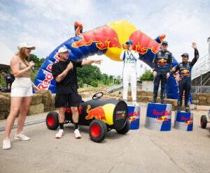 Craig McMorris Instagram - My carousel on making F1 drivers laugh out loud, "lol" 
📸 @jozzzeph.roby 

Soapbox Montreal. #linkinbio 
Had the pleasure of co hosting and incredible pre F1 race event with @mollycarlson1 and drivers @maxverstappen1 @danielricciardo @yukitsunoda0511 @schecoperez thanks @redbullcanada