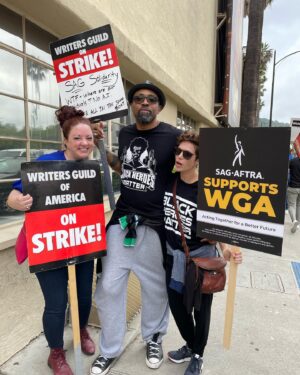 Cress Williams Instagram - First time on the line. First strike ever. #wgastrong #sagaftrastrong