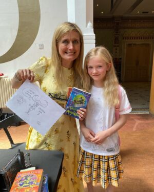 Cressida Cowell Instagram - Thankyou to everyone who came to the event at @brightonlitfest on Saturday, and thankyou for showing me all your beautiful art and creativity, and your World Book Day costumes! 
❤️📚
@worldbookdaysocial