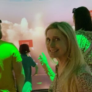 Cressida Cowell Instagram - There’s nothing like standing next to a gigantic Globe to make you realise that we’re really quite up north planetary-wise here in the U.K…it’s a long way UP there…

Thankyou to everyone who came to my talk about #WhichWayRoundTheGalaxy in Leicester’s incredible  National Space Centre today, you were a wonderful audience…

This is the place to go if your kid is interested in space and the stars…so interactive and exciting

Which Way to Anywhere looked so wonderful up in those starry skies of the Plantarium

🌏⭐️🌗💫🪐