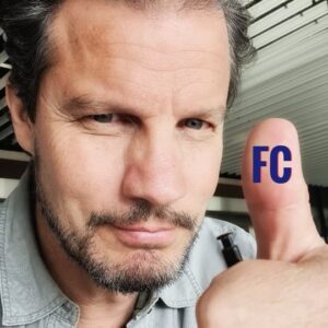Cristián Contreras Radovic Instagram - 👁💀EDUCACIÓN SEXUAL INTEGRAL #ESI A LA BASURA 🗑 

✅️⚖️ Súmante a #FuerzaDeCentro 🏹 Inscríbete aquí 🇨🇱👉 
https://partidos.servel.cl/afiliacion