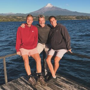 Cristián Sánchez Instagram - Aquí con los cabros in the lake… 💦🤩🤙🏻