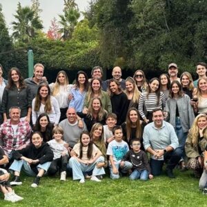Cristián Sánchez Instagram - Hay algo más lindo que un buen grupo de amigos???? De verdad son la familia que uno elige… y qué gran elección hicimos!!! 60 personas desde los 3 hasta los 52 años… Una tarde increíble, puras risas y ❤️!!!! 🥰🥰 #Aguados