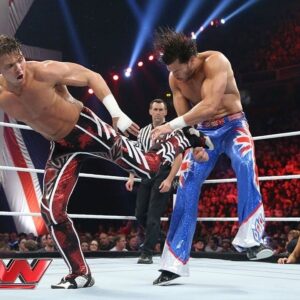 Curtis Hussey Instagram - “Move mark”🐍 @tjwilson711 @natbynature One of the best I’ve been in the ring with!
