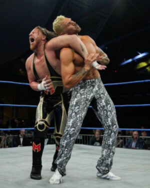 Curtis Hussey Instagram - @impactwrestling on the reg 🐍🚬 @myers_wrestling