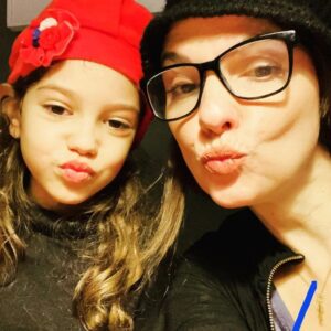 Cynthia Falabella Instagram - Para a mãe mais incrível do mundo🌏.
Te amo muito feliz dia das mães🫶🏻🫶🏻🫶🏻🫶🏻