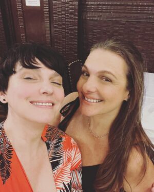 Cynthia Falabella Instagram - Meu Amor! Minha Cumadi! Minha Alegria! Te amo Minha Amiga Amada! Minha Esmeralda! Amiga Forever! 💚💚💚💚💚💚