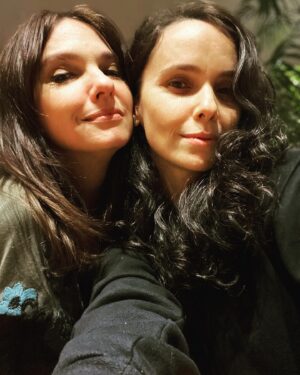 Cynthia Falabella Instagram - Débora! Minha irmã ! Escolhi seu nome! Amor da Vida♥️♥️♥️