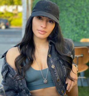 Cynthia Rodriguez Instagram - Love is a gift ♥️