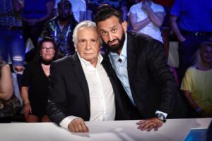 Cyril Hanouna Instagram - Merci Michel ! Quel bonheur ce moment passé avec toi dans @tpmptv 🙏🏽

📸 @jack_tribeca / @bestimage_agency