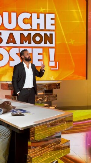 Cyril Hanouna Instagram - Hier c’était la journée pilote pour @tpmptv! On a retrouvé toute l’équipe et le plateau, mais aussi des petits nouveaux! 

J ai juste trop hâte de vous dévoiler tout ça lundi en direct à partir de 18h sur @c8lachaine ❤️📺