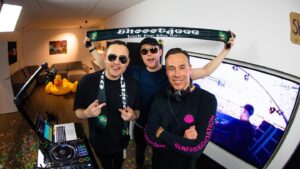 DJ Isaac Instagram - Now that was unexpected😂⠀
⠀
@datweekaz #hardstyle
