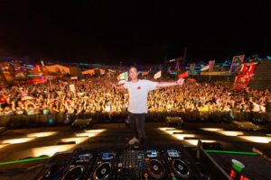 DJ Isaac Instagram - This year's EDC was one of my favorites! Thank you all for hanging out with my last night. 🎡
