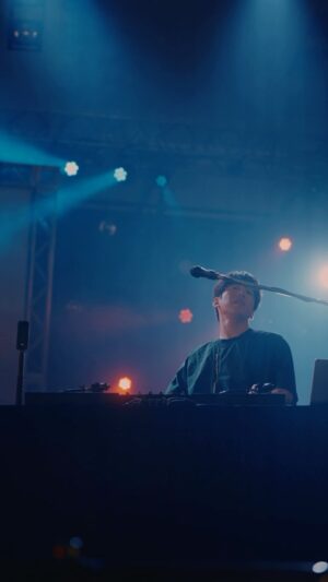 DJ Matsunaga Instagram - Creepy Nuts - 堕天（Live at.ベリテンライブ2023）

フェスでやると楽しいんですよね〜！