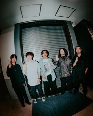 DJ Matsunaga Instagram - 気づけばマイヘアとの付き合いも長くなってきました！ライブ終わりに椎木くんから米をもらいました。

2023.10.11
TWO MAN TOUR「生業」2023
at. Zepp DiverCity
w/ My Hair is Bad @myhairisbad_official 

Photo by @hiroyabrian