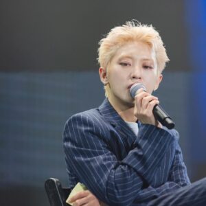 DPR LIVE Instagram - (appreciation post 4 of 5)
@joonyongan - 코스튬 제작과, 소품 제작, 100착장이 넘는 스타일링을 모두 도맡아 한 너에게 나는 경이로움을 느꼈어
여러모로 절대 쉽지 않은 과정이었을 텐데 끝까지 포기하지 않아줘서, 우리의 상상 이상을 만들어줘서 정말 감사해.
너도 가끔은 이게 맞나 싶었을 텐데 그럼에도 불구하고 믿고, 따라주고, 너의 모든 걸 쏟아준 거에 있어 너무 감동이야. 그리고 그 옆에서 묵묵히 도움이 되어주던 관우에게도 고맙다고 이야기하고 싶어. 앞으로도 잘 부탁해요 두 분! BIG LOVE❤️

@9hyunmi & @avo.cad_o0 - 늘 밝은 에너지로 저를 최고로 만들어주시는 두 분께 감사드립니다! 든든한 두 분이 있기에 제가 마음 편히 무대에 오를 수 있어요 저 떠나지 마시고 오래오래 함께해요🫶🏻❤️ (그리고 댄서분들 한분한분 헤어/메이크업 해주신 헤메팀 감사드립니다!!!❤️)

@__xx.rami__ - 남자밖에 없는 회사에서 팀 모두의 니즈를 채워주느라 살신성인해 주신 보람 누나, 누구보다 정말 고생 많으셨고 불안했던 과정 속에서 누나의 세트들을 볼 때마다 정말 안심이 되었어요 그 외에도 밤낮없이 필요한 것들을 말씀드릴 때마다 죄송했는데 항상 본인보다 남을 먼저 챙겨주시는 모습에 정말 많이 배우고 감사했습니다. 사랑합니다 누나! ❤️