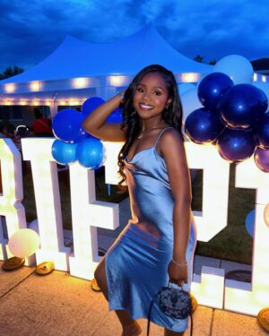 DaCarla Strong Instagram - DIAMOND DAY 2024
felt like 04’ 
block party days 💎🕊️