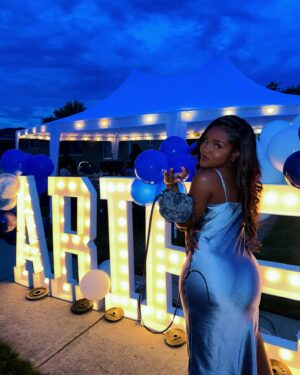 DaCarla Strong Instagram - DIAMOND DAY 2024
felt like 04’ 
block party days 💎🕊️