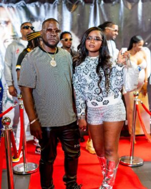DaCarla Strong Instagram - HAPPY H-BLOCK DAY! WE HAD A BALL we are so blessed thank you to everyone who made this possible i wish i can post every single picture with everybody i love my family HBLOCK FOREVER FASTLIFETELLFOREVER LOVE WINS

makeup by @shay.baby 🩷

#actor #movie #film