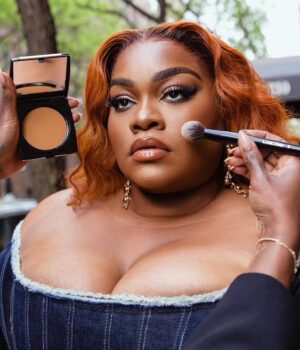 Da'Vine Joy Randolph Instagram - Face card provided by THEE @officialsheiks (IYKYK) thank you @lancomeofficial 😘 #zoominidareyou