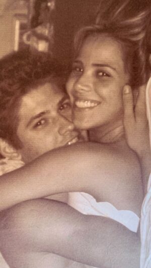 Dado Dolabella Instagram - Amo namorar você. Minha eterna namorada. 🌹❤️‍🔥

With you it’s always the time of my life. 👩‍❤️‍💋‍👨

#diadosnamorados #goodriddance #greenday