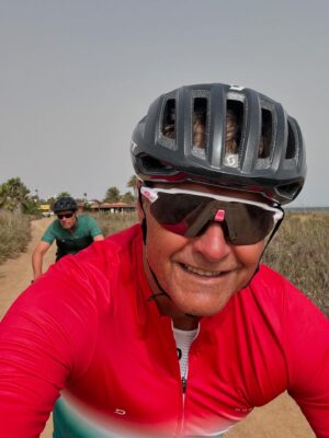 Dag Otto Lauritzen Instagram - Sol, sommer og sykkelturer med gode venner på La Manga lader batteriene før Tour de France. @dagthomassen @johansenvikhals @do2_no #sykkelglede @stian_lauritzen @lierstuen @ride_for_a_reason_lyon2024