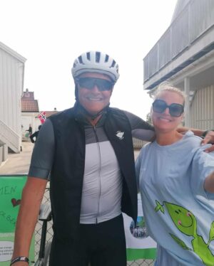 Dag Otto Lauritzen Instagram - Fantastisk sykkeldag sammen med over 50 ivrige barn mellom 3-6 år på @espiraholbekk barnehage i  Grimstad. Full innsats på 2 hjul etter prat om bruk av hjelm og litt om sykling på sykkel/ gangsti. Stor heiagjeng med alle de minste   ansatte. #hverdsgstrim #sykkelglede @espira @vibekela @line_lauritzen @andreascarlszon @tiril @stian_lauritzen
