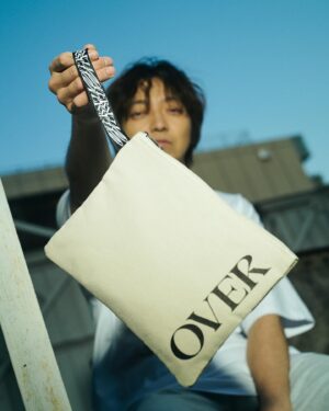 Daichi Miura Instagram - DAICHI  MIURA ARENA LIVE 2024 OVER
グッズの詳細発表されました！
この他にも、会場限定ピンバッジがあったりかなり盛りだくさんです🙌🏼
ホームページやアプリ、Xなどにさらに細かい情報書いてあります👍
そちらをチェックしていただき、お気に召すまま是非ゲットしてくださいね〜☺️🔥
#OVER
#ARENA
#グッズ
#一つ一つ
#完成度かなり高いです
#気合い入れすぎた