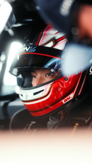 Daijiro Yoshihara Instagram - What’s your pre-race ritual? Visualization and repetition, even for pit stop driver changes, are some of the most important steps I take to prepare for the race ahead. 💪

🎥 @pierrealexandre__g
#PitandPaddock #MMG #IMSA #IMPC