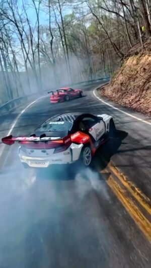 Daijiro Yoshihara Instagram - A raw follow-cam of one of my runs behind @sd_clint through the backroads of West Virginia🎥

@driftappalachia 
@pitandpaddock 
@eneosusa 
@yokohamatire 
@st_suspensions 
@sparcousa 

#driftappalachia #pitandpaddock #eneos #yokohamatire #stsuspensions #sparco