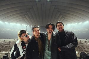 Daiki Tsuneta Instagram - King Gnu - LIVE AT TOKYO DOME
ㅤ
TOKYO RENDEZVOUS❤️
感動をありがとう。
ㅤ
Photo by @tomoyuki_kawakami 
ㅤ
#KingGnu