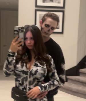 Dakota Lotus Instagram - What are you guys gonna be for Halloween?!