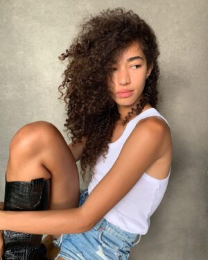 Dakota Moore-Lizotte Instagram - 🧚🏽‍♀️