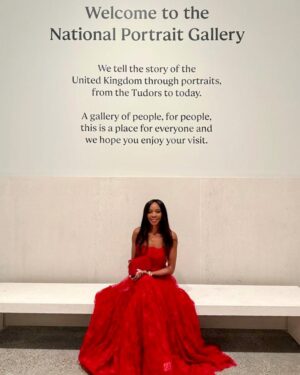 Dambisa Moyo Instagram - Thrilled to be part of the highly anticipated re-opening of the @nationalportraitgallery. 

I particularly enjoyed the captivating history behind the portrait of Mai, a native of French Polynesia. His extraordinary voyage to England, his stay from 1774 to 1776, and the admiration he garnered from royalty and intellectuals. And of course, another highlight - seeing the bust of Mandela!

#DambisaMoyo
