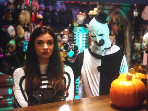 Damien Leone Instagram - Art ❤️ Sienna #terrifier2 #terrifier #arttheclown #sienna #siennashaw #horror #horrorfilm #horrormovies #horrorcommunity #slasher #clown #killerclown #killerclowns #comingsoon #laurenlavera #davidhowardthornton