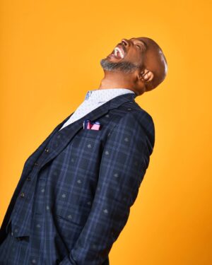 Damon Wayans Instagram - Yo Cincinnati!!! Come on out this weekend @funnybone comedy club Cincinnati.  I’m servin Jokes!