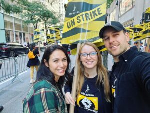 Dan Amboyer Instagram - Congrats team #WGAstrong! Now let’s keep keepin’ on @sagaftra and get done what we came out in these streets to do!!! 💪💪