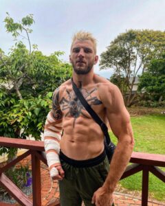 Actor Dan Hooker HD Instagram Photos and Wallpapers May 2024