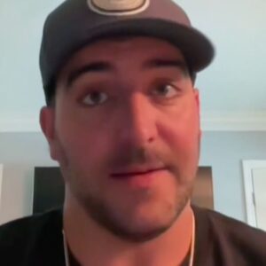 Dan Le Batard Instagram - @michaelryanruiz from @lebatardshow shares what his experience was like at Hard Rock Stadium in Miami during the Copa América Final 😳