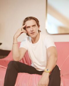Dan Stevens Most Liked Photos and Posts