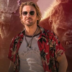 Dan Stevens Instagram - Thanks to everyone around the world who came out in support of our movie this weekend, making it the biggest movie of the year so far! 🦖🦍🌎 
🎆💙💜🎆
And thanks for all the Trapper love too... ❤️💚🌴🍌