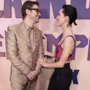 Dan Stevens Instagram - How it started / How it's going...

@rebeccahall