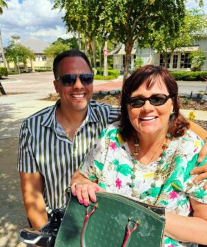 Dan Wootton Instagram - No trip to Florida would be complete without seeing the wonderful Samantha Markle, a true American patriot who tried to warn the Royal Family and the people of Britain about the destruction her sister was about to bring us. She was right on every count.
To this day, the Sussex Squad stalk her and attack her with lies and threats. But she remains positive and passionate about protecting the Markle family reputation, while making sure her father Thomas recovers from his stroke.
And she is still deeply respectful of King Charles and the British monarchy.
I ❤️ @samanthamarkle1 🇺🇸 🇬🇧