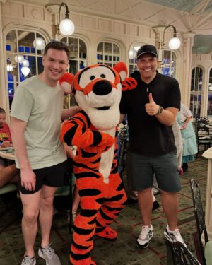 Dan Wootton Instagram - A truly magical week back together in the free state of Florida.
But now back to work…
🇺🇸 🇬🇧