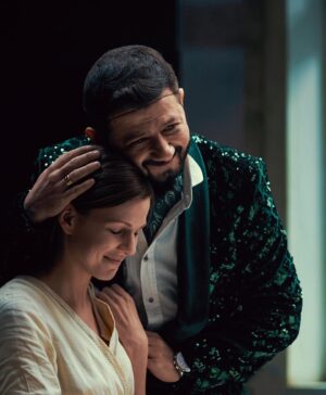 Dana Abyzova Instagram - С 28.04 в 22 ноль ноль на @tnt_online шоу «Галустян  » 🔥 Поржу над своим амплуа героинь с непростой судьбой ))