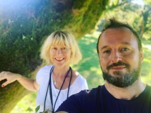 Dana Batulková Instagram - Skvele,rychle rozhodnuti-s kamaradem Mirou-Madeira!Dole 26 stupnu a o 1000 m výš 7.Muzete si vybrat podle nalady.